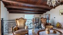 Sala d'estar de Casa o xalet en venda en Tías amb Aire condicionat, Traster i Piscina