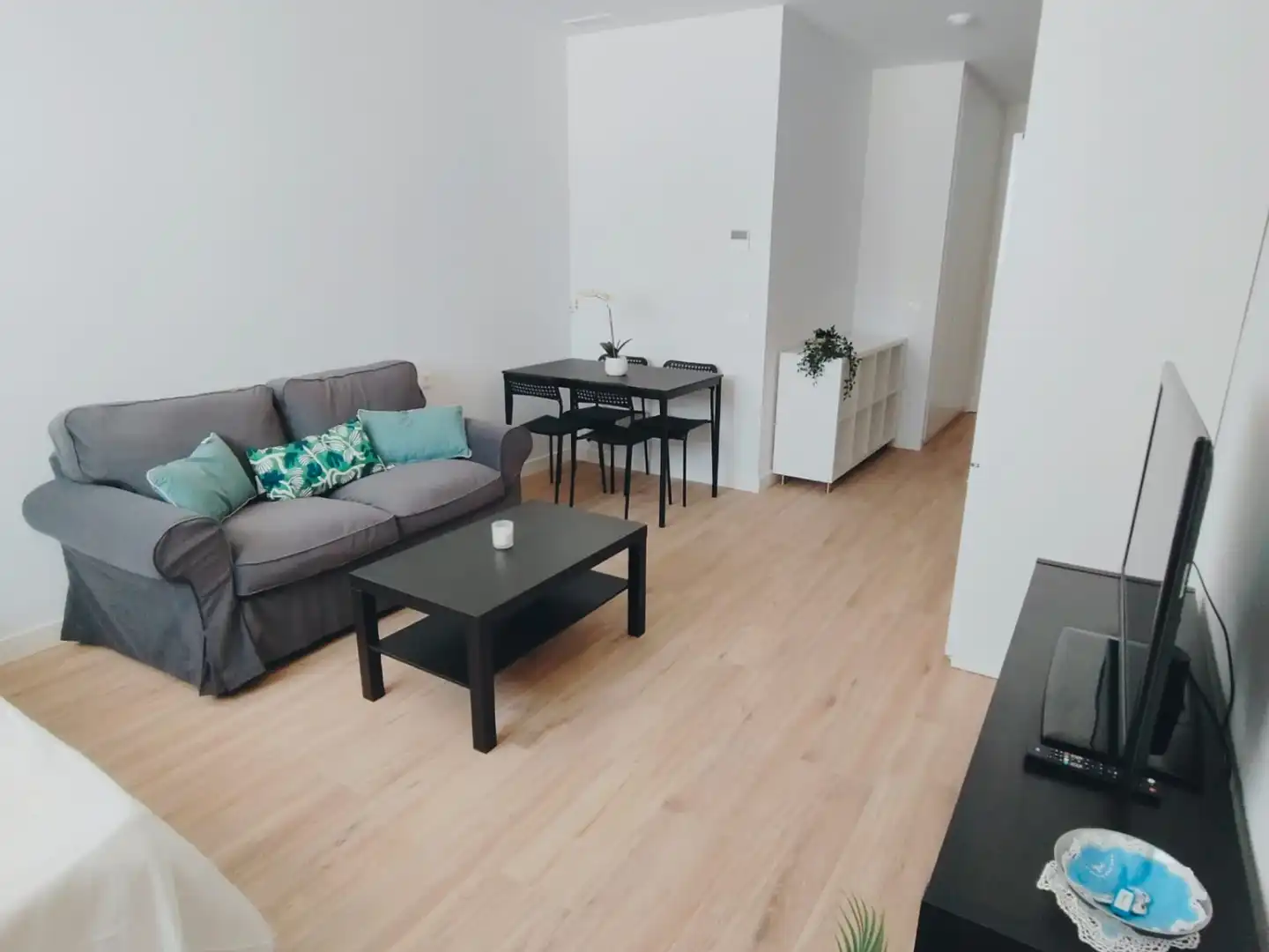 Living room of Study for rent in Murcia  with Air Conditioner, Heating and Storage room