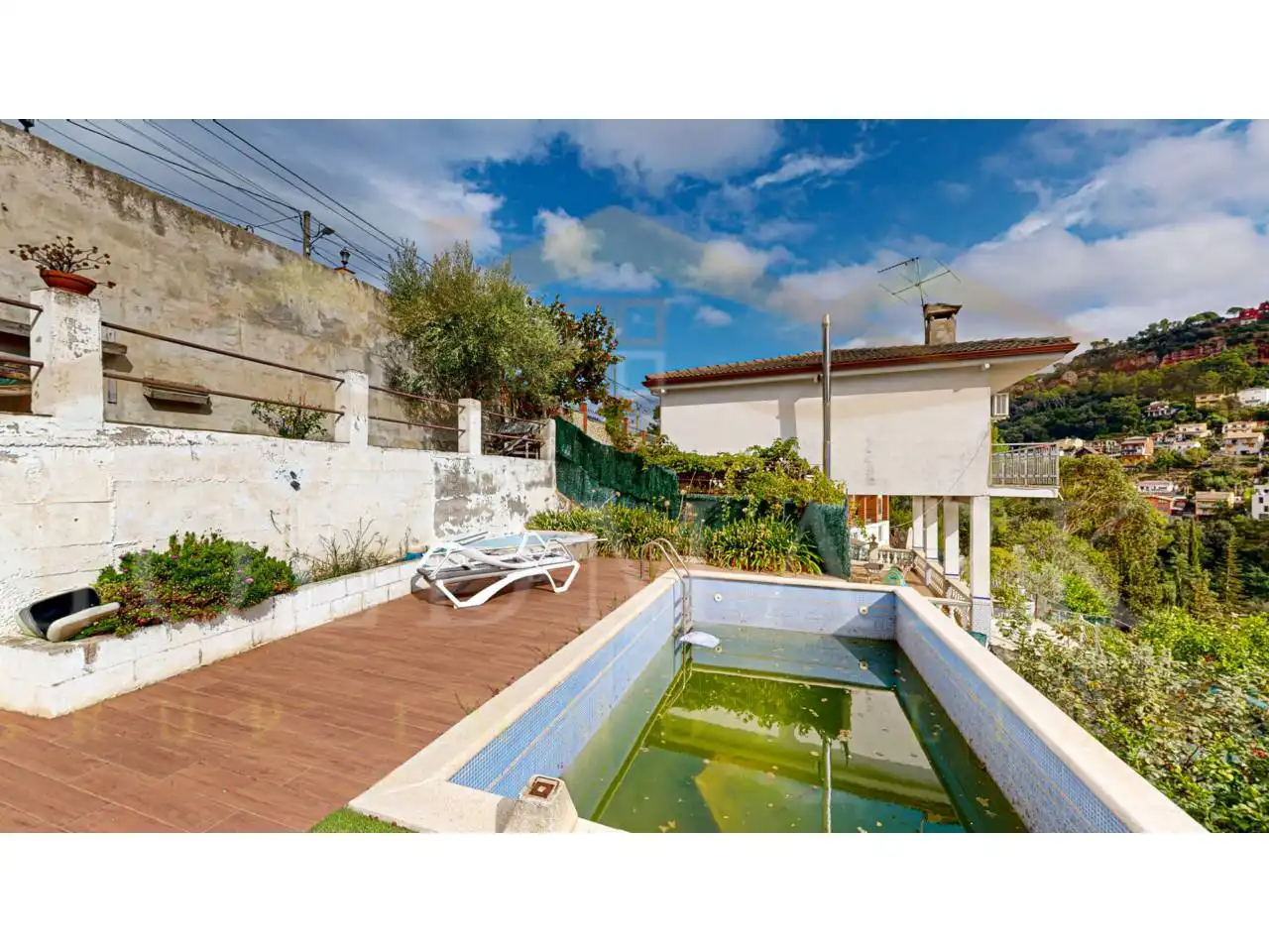 Vista exterior de Casa o chalet en venta en Corbera de Llobregat con Aire acondicionado, Calefacción y Jardín privado