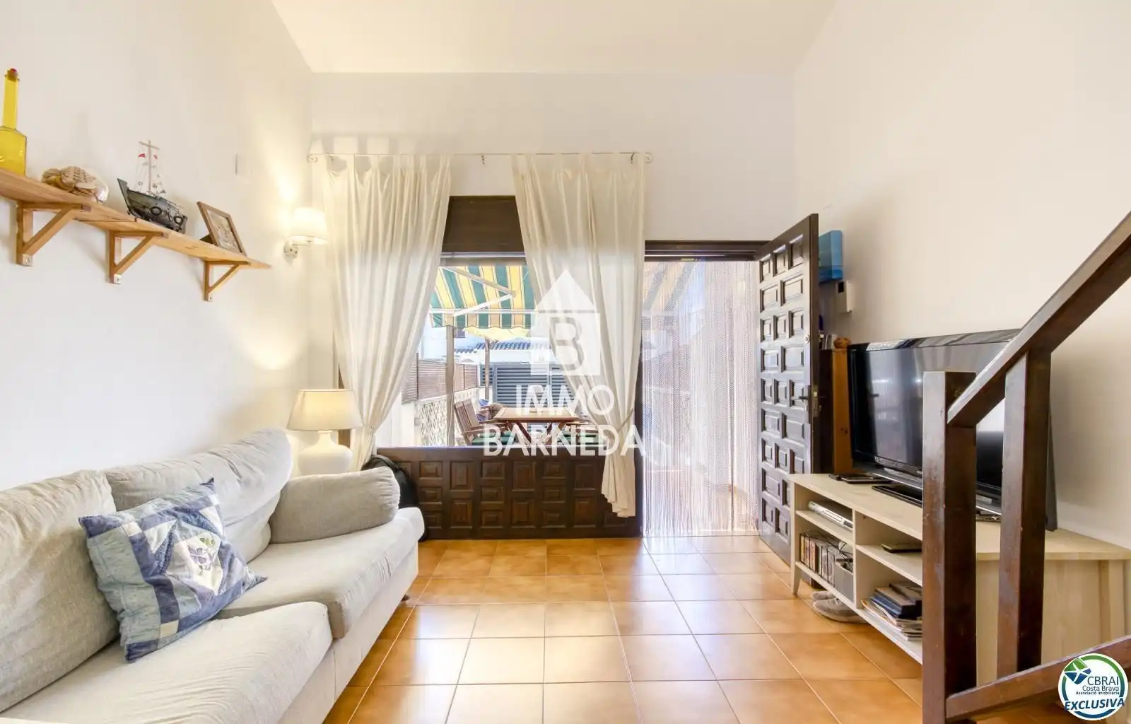 Vista exterior de Casa o chalet en venta en Empuriabrava con Terraza, Amueblado y Horno