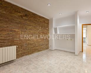 Apartment to rent in  Valencia Capital  with Air Conditioner, Heating and Balcony