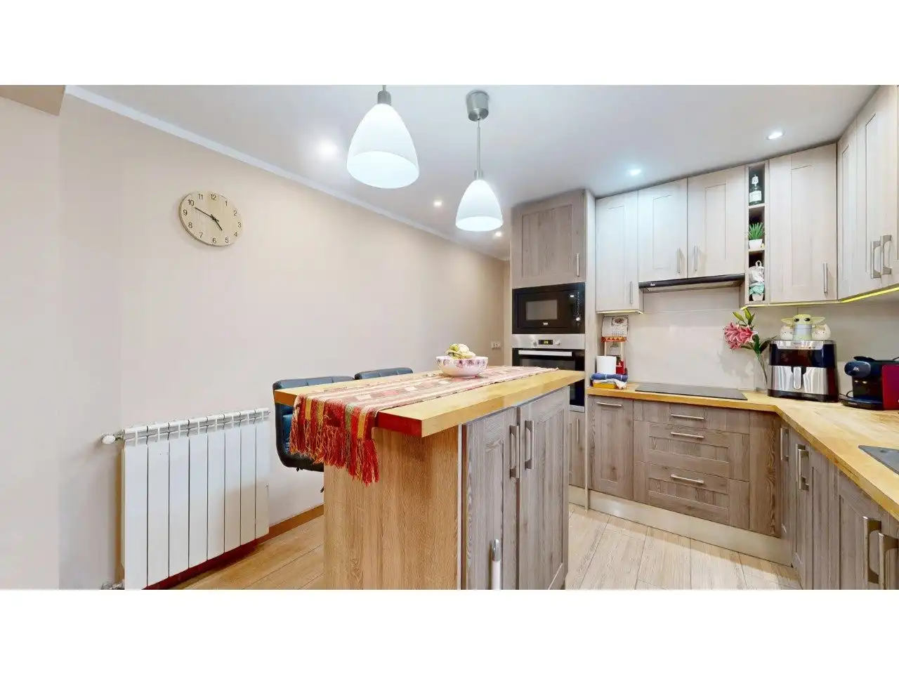 Kitchen of Flat for sale in Torrent  with Air Conditioner, Private garden and Balcony