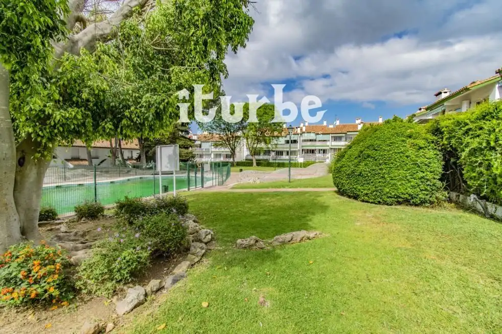 Flat for rent in Calomela-Arroyo Piedras, 1, Nagüeles Alto