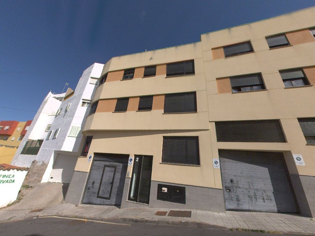 Vista exterior de Garatge en venda en Las Palmas de Gran Canaria