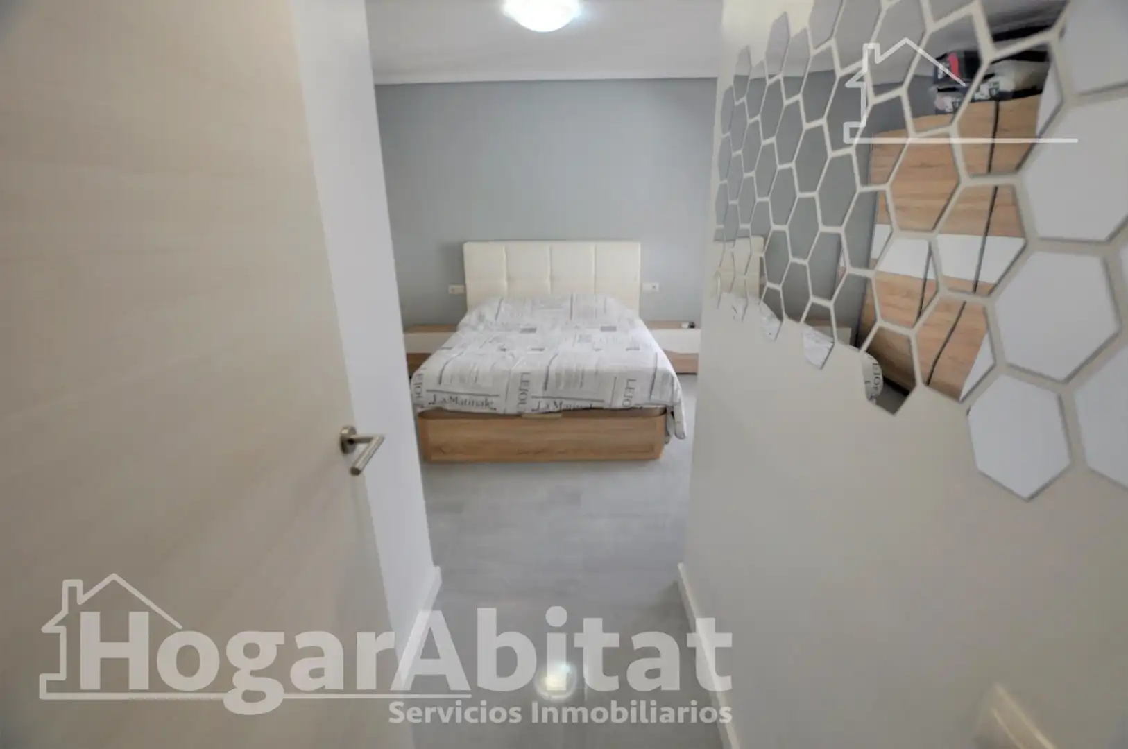Schlafzimmer von Dachboden zum Verkauf in Valencia mit Klimaanlage, Heizung und Abstellraum