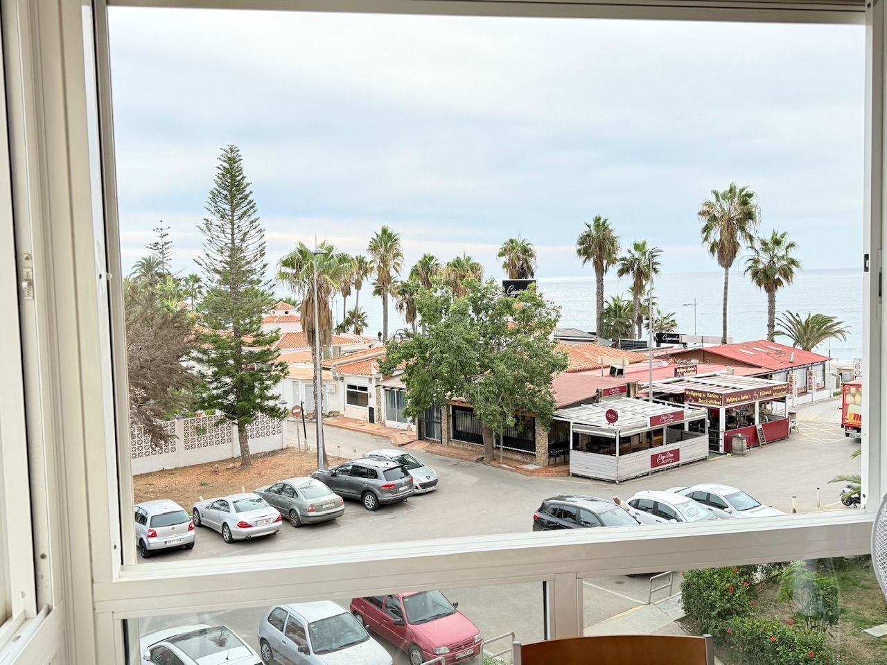 Vista exterior de Estudi en venda en Torrox amb Terrassa