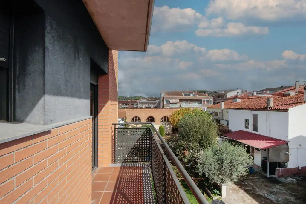 Flat for sale in C/ Enric Gayarre, La Roca del Vallès