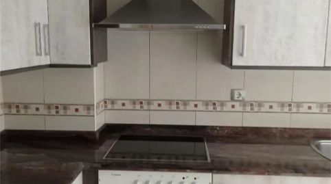 Foto 2 de Piso en venta en Calle Ventilla, 47, Haro, La Rioja