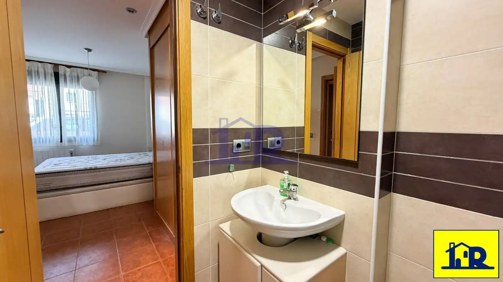 Baño de Piso en venta en Chillarón de Cuenca con Aire acondicionado, Calefacción y Parquet