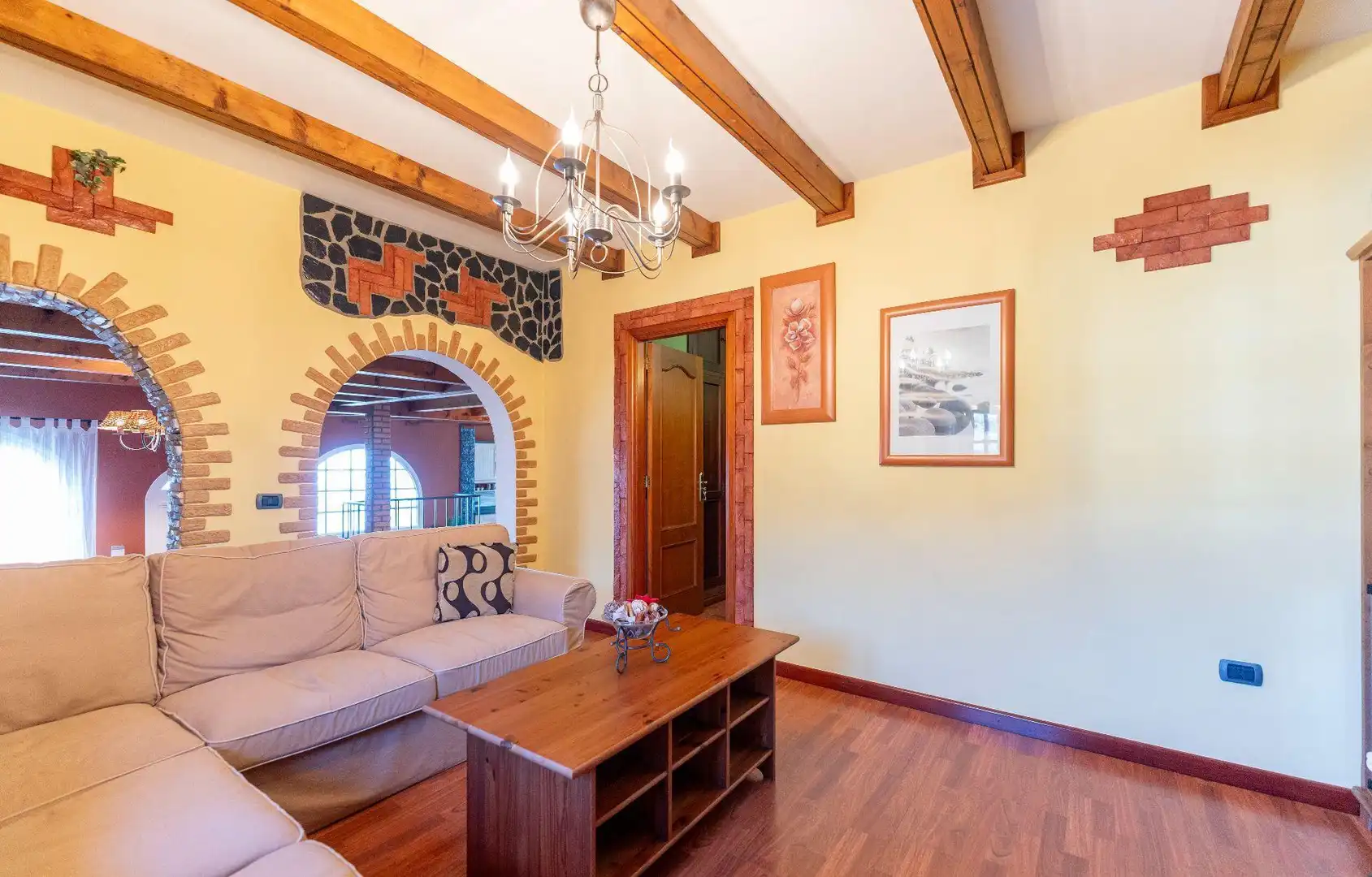 Living room of Houses for sale in La Orotava  with Heating, Private garden and Storage room
