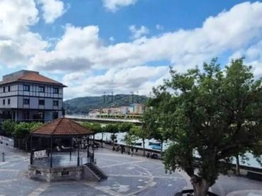 Duplex with garden for sale in Plentzia Kalea