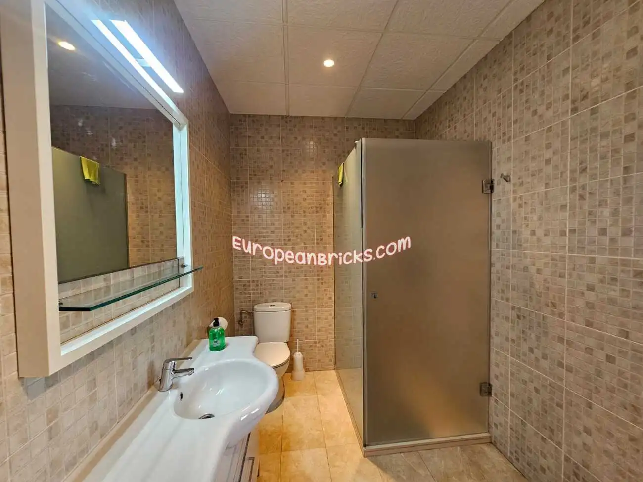 Bathroom of Country homes for sale in Ontinyent  with Swimming Pool