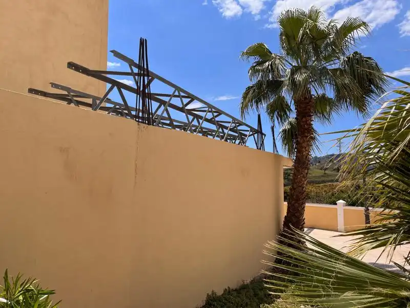 Vista exterior de Pis en venda en Nerja