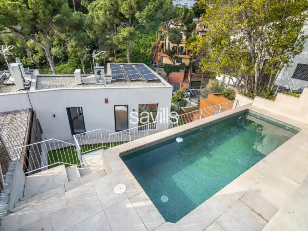 Piscina de Casa o chalet de alquiler en Barcelona con Aire acondicionado, Jardín privado y Terraza