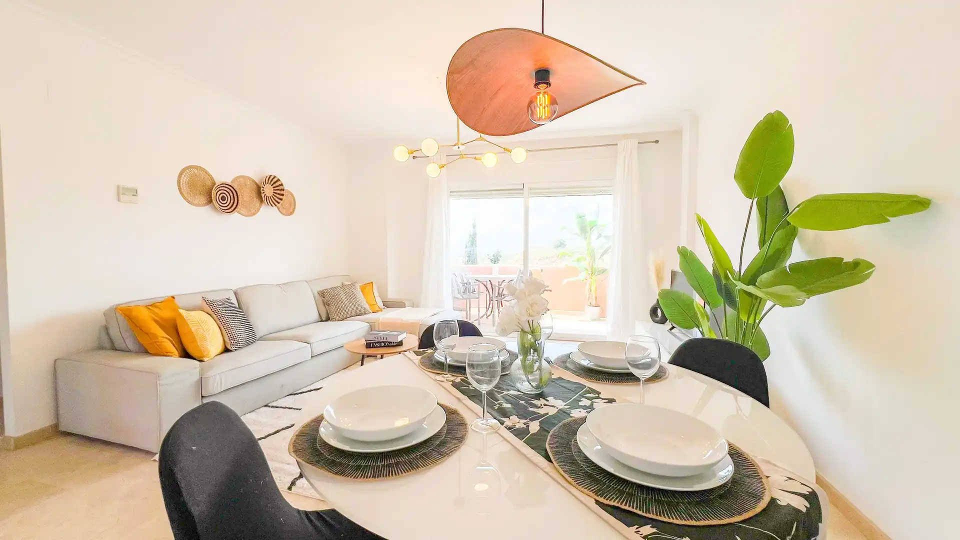 Menjador de Apartament en venda en Mijas amb Aire condicionat, Calefacció i Terrassa