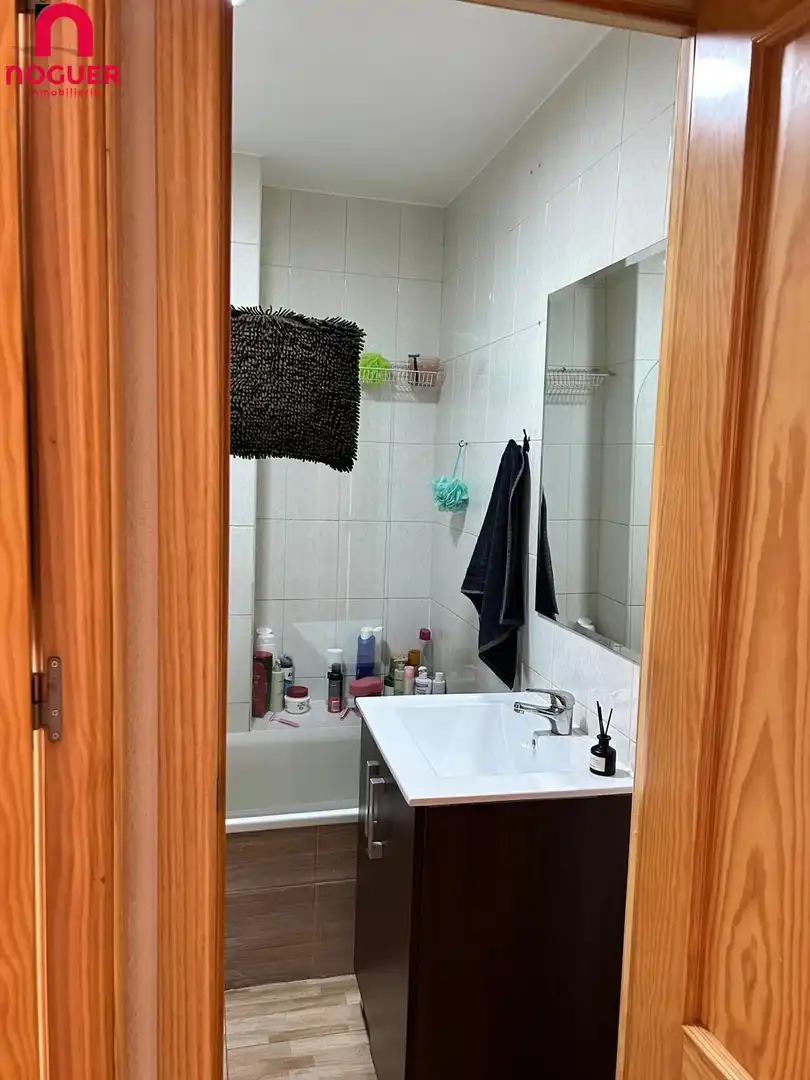 Bany de Pis en venda en Córdoba amb Aire condicionat, Calefacció i Terrassa