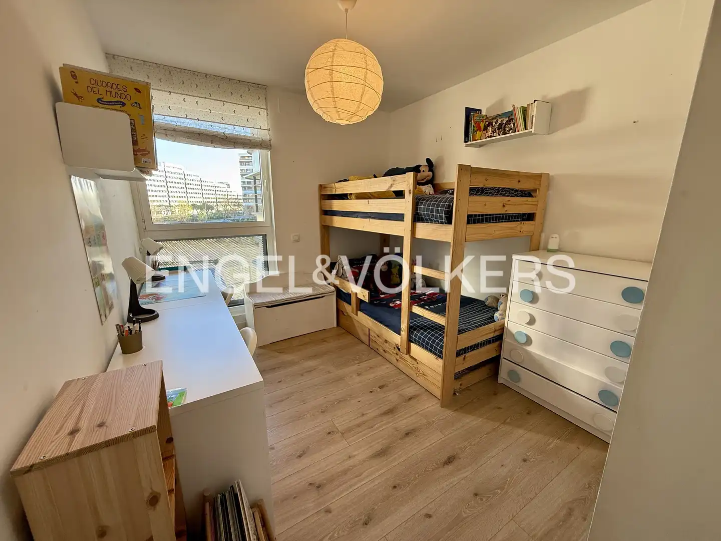 Bedroom of Flat for rent in Madrid  with Air Conditioner, Heating and Terrace