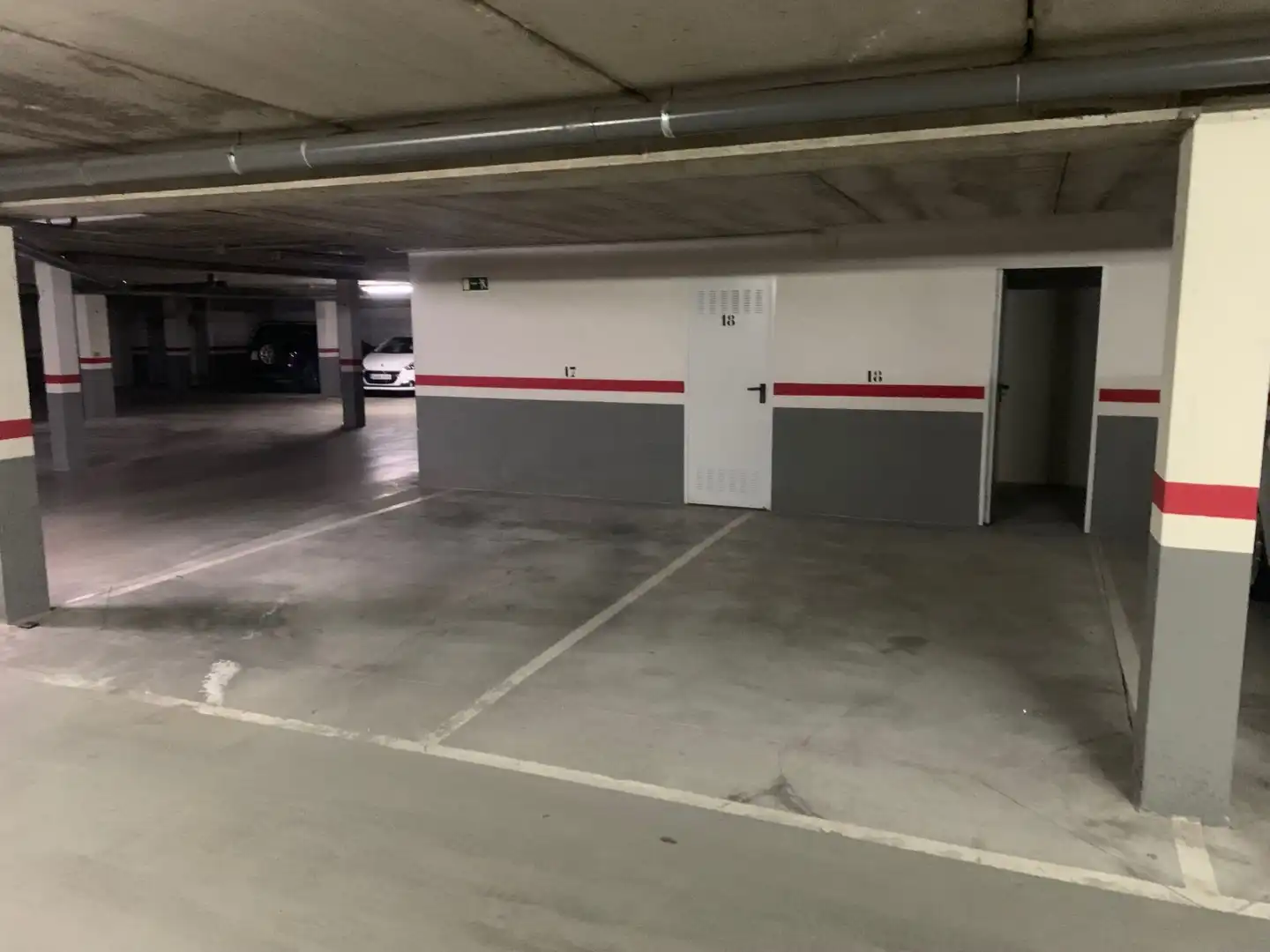 Parkplatz von Garage zum Verkauf in Ávila
