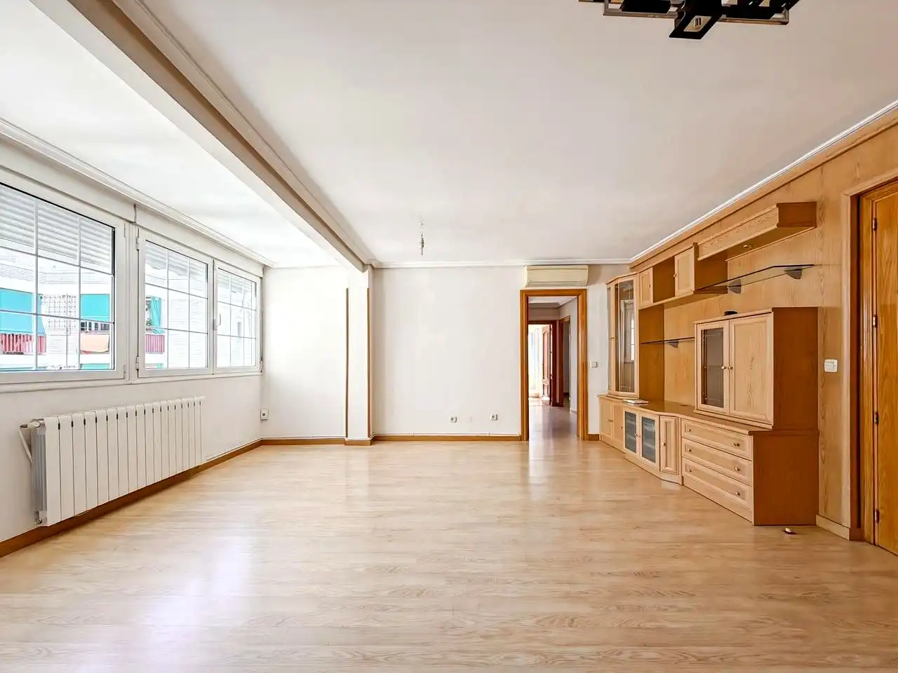 Wohnzimmer von Wohnung zum Verkauf in San Sebastián de los Reyes mit Klimaanlage, Heizung und Terrasse