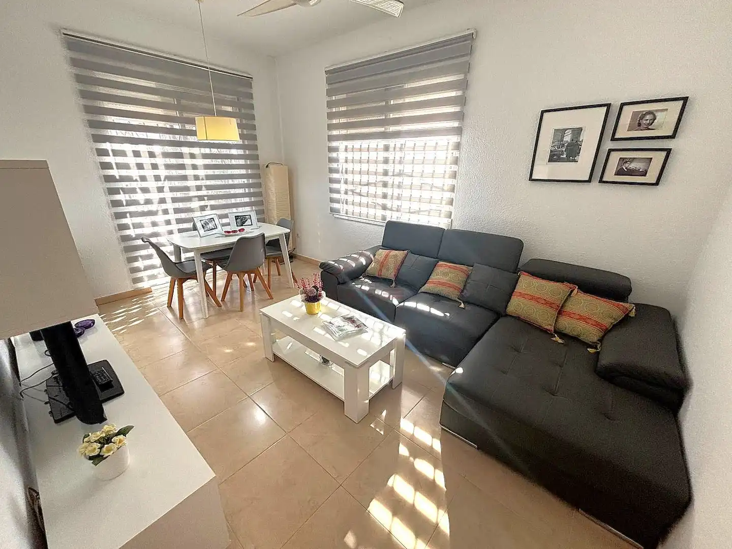 Living room of Houses for rent in Elche / Elx  with Air Conditioner, Terrace and Furnished