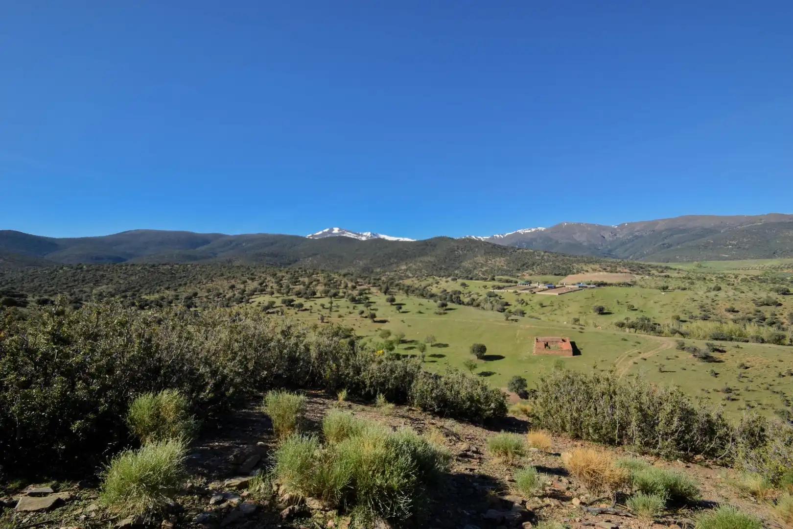 Terreno en venta en Paraje de las Perdices, Lugros