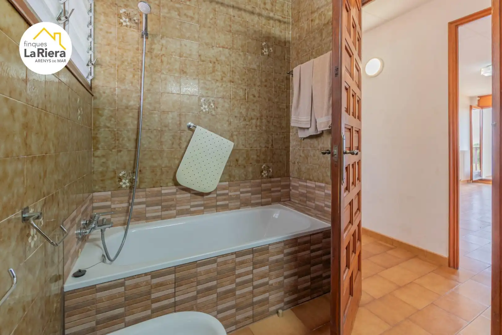 Bany de Casa o xalet en venda en Arenys de Mar amb Calefacció, Jardí privat i Terrassa