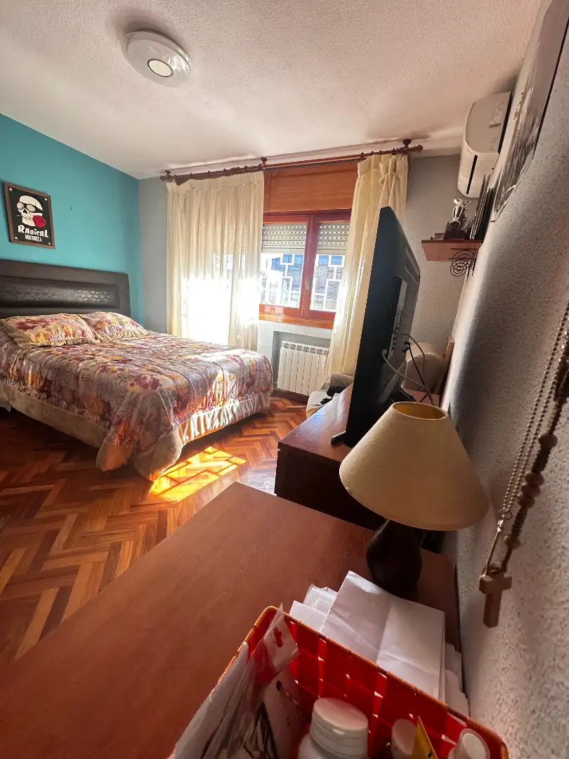 Habitación de Casa o chalet en venta en Las Rozas de Madrid con Aire acondicionado, Calefacción y Jardín privado
