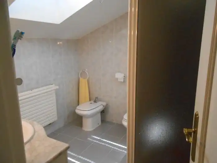 Bany de Pis en venda en Cáceres amb Aire condicionat, Calefacció i Terrassa