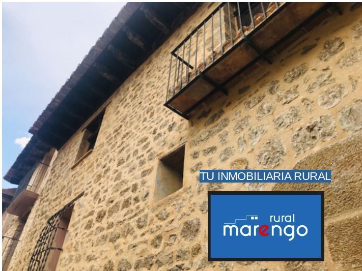 Vista exterior de Casa o xalet en venda en Mirambel amb Jardí privat, Terrassa i Traster