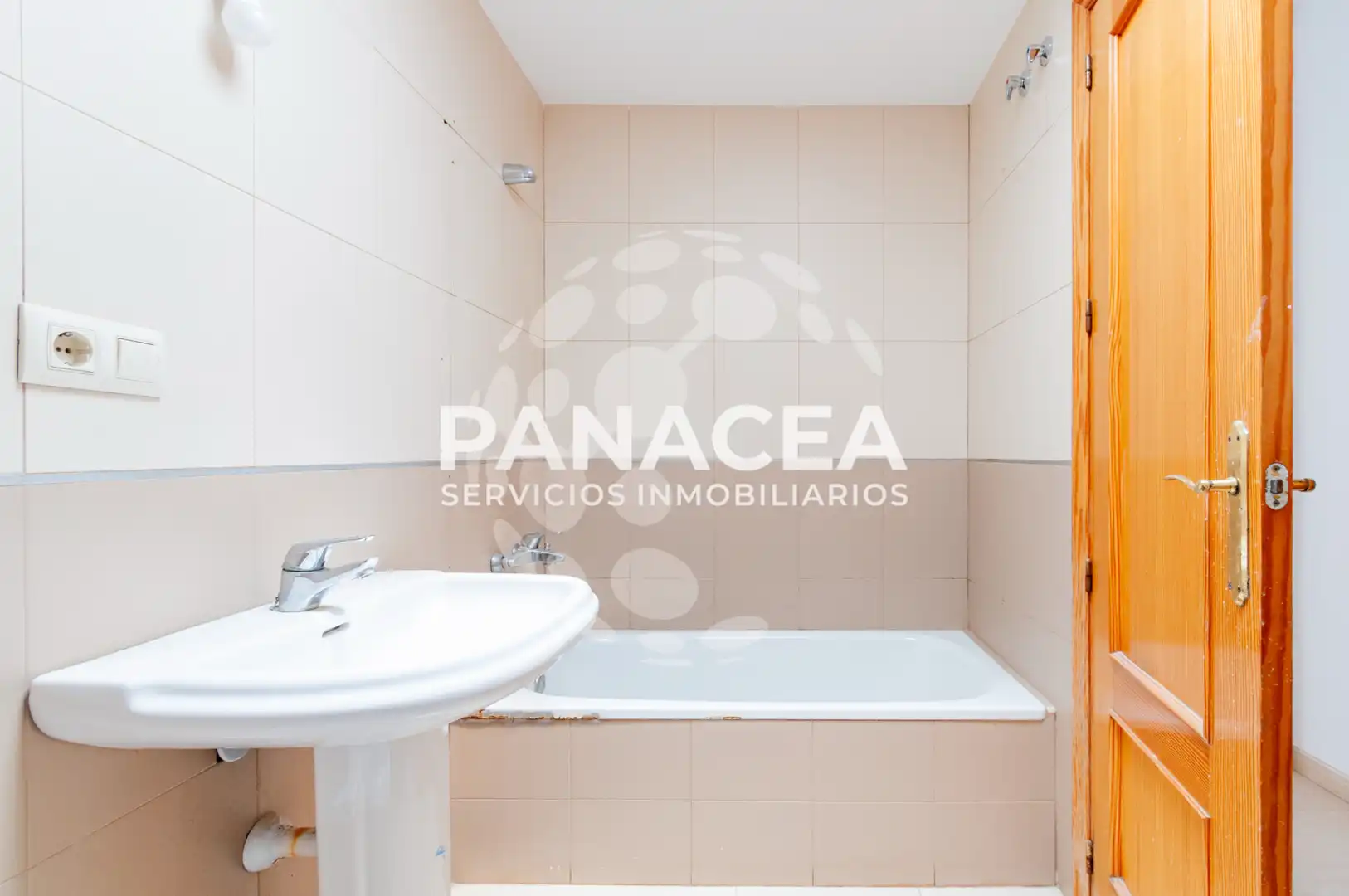 Bany de Àtic en venda en Roquetas de Mar amb Terrassa