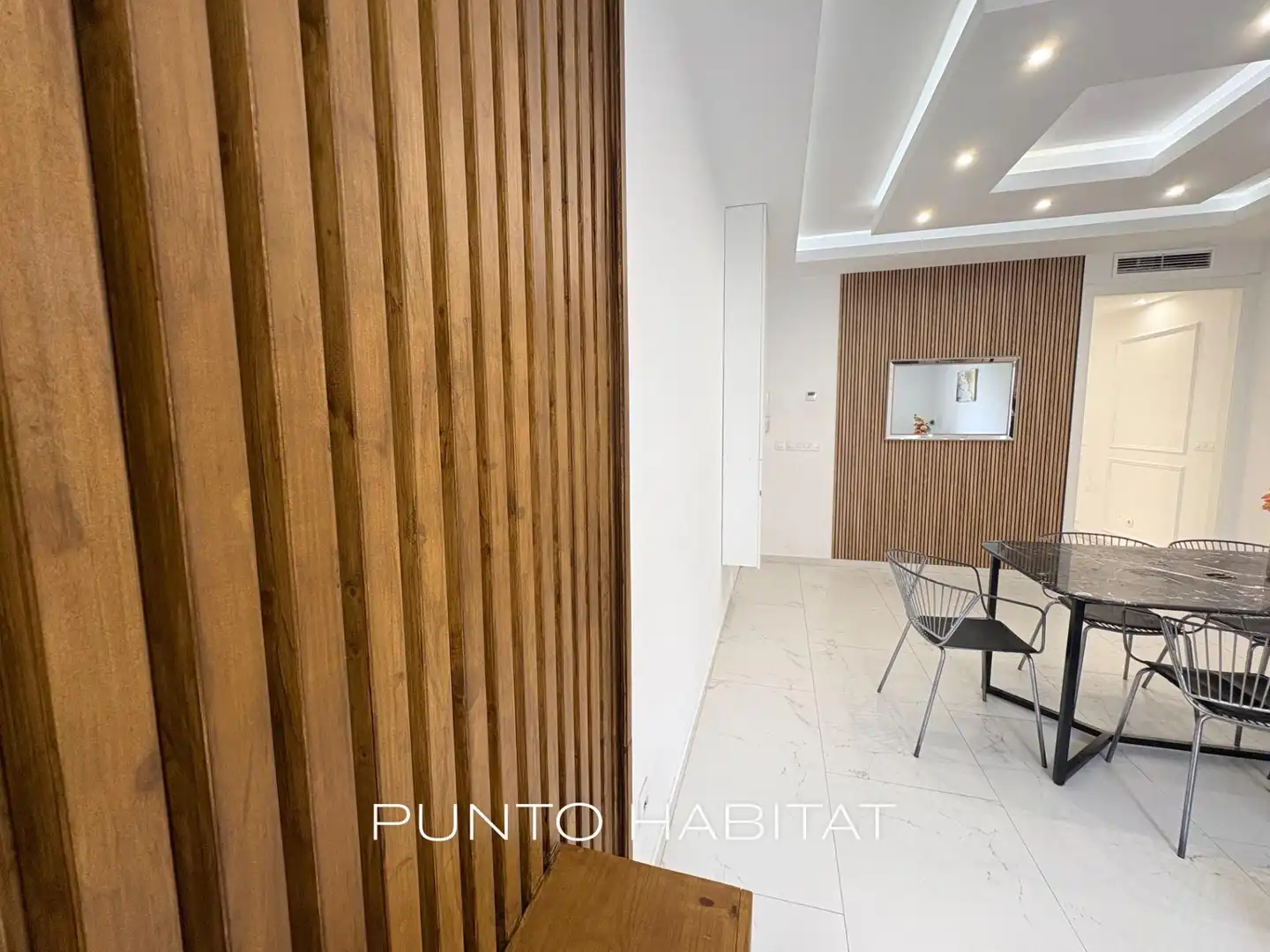 Piso con terraza en venta en Carrer del Consell de Cent, imagen 14