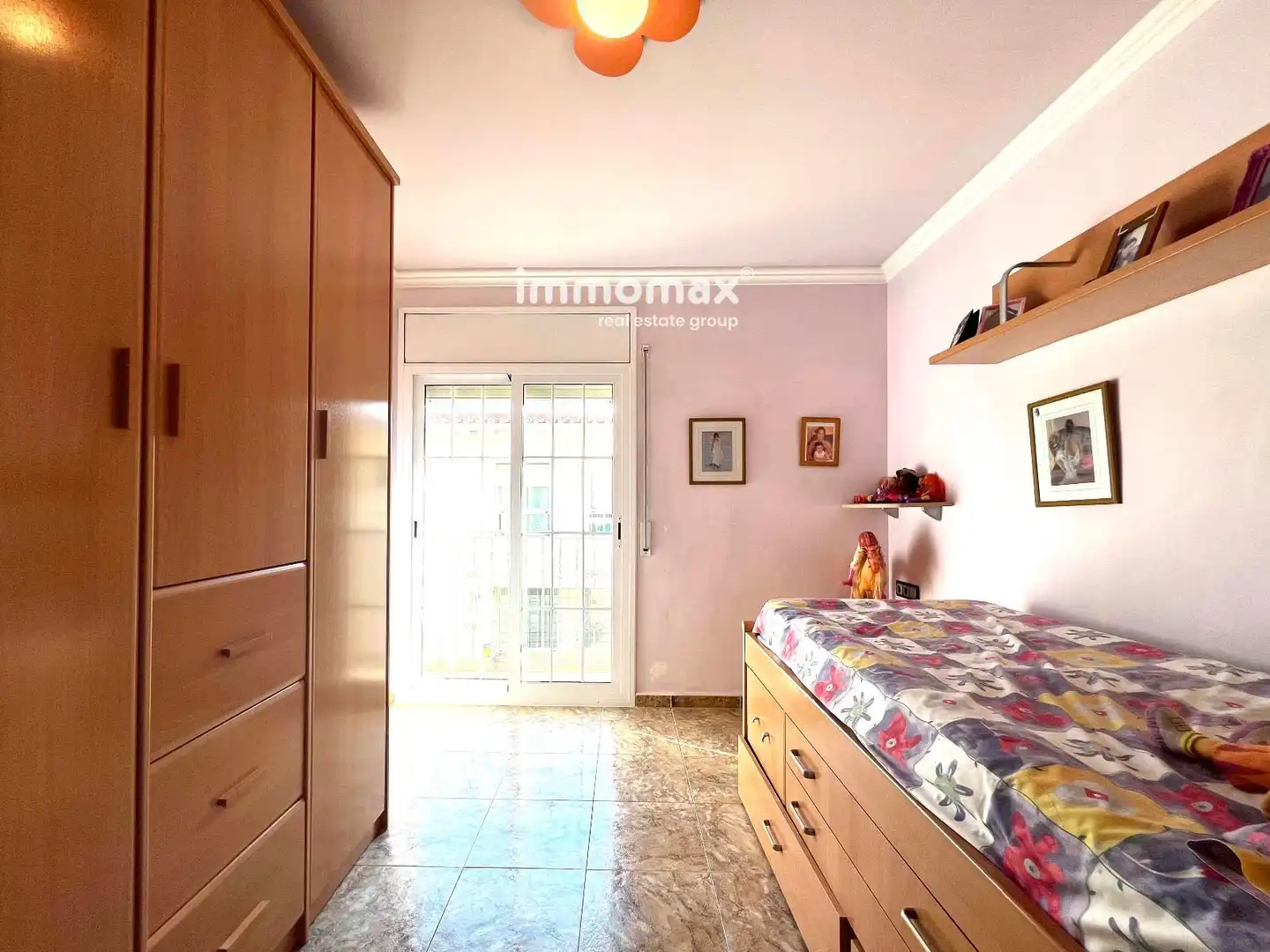 Dormitori de Casa adosada en venda en Vilanova i la Geltrú amb Aire condicionat, Calefacció i Terrassa