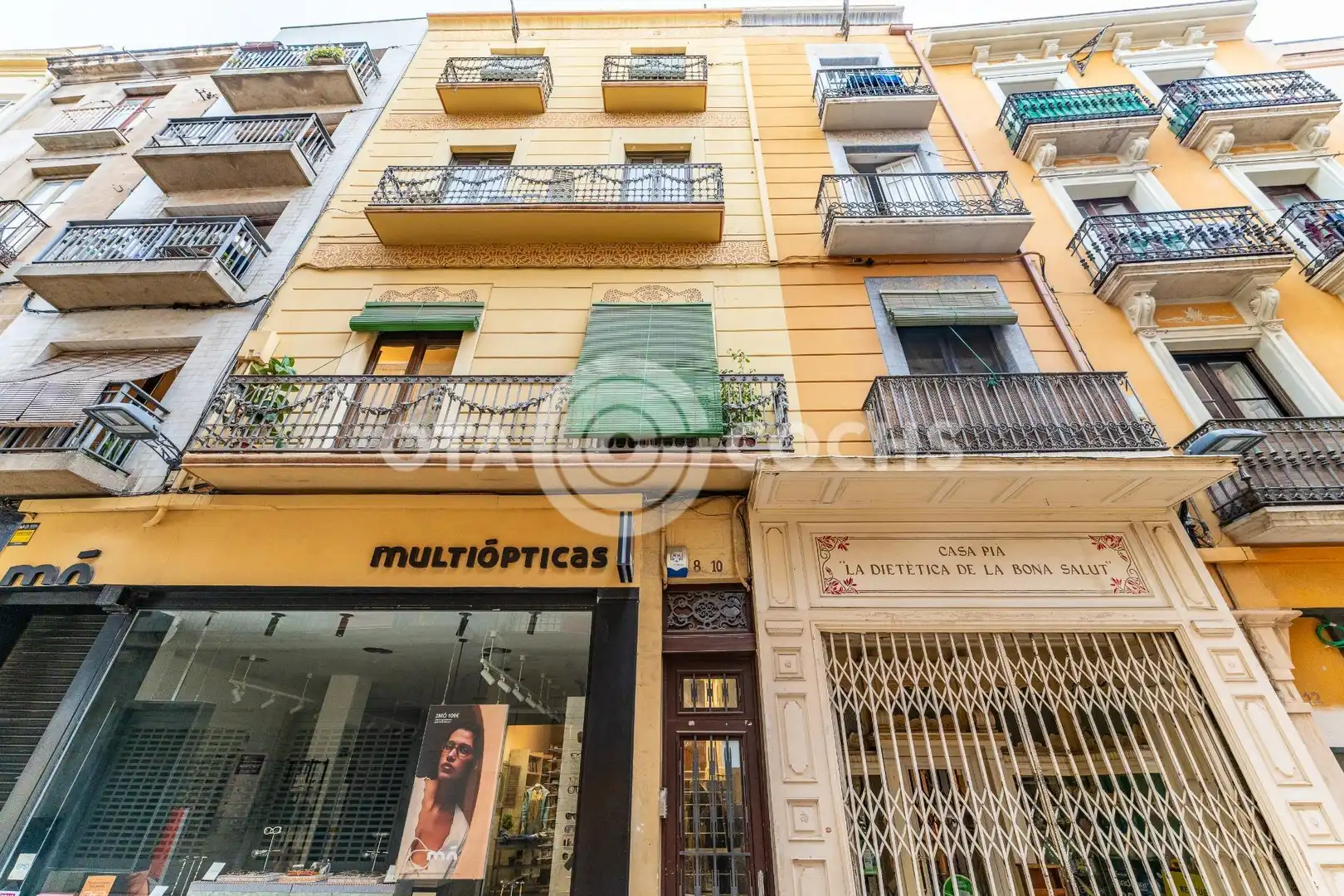 Vista exterior de Piso en venta en Reus con Terraza y Balcón