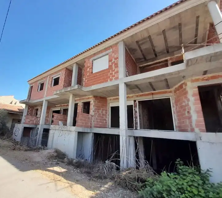 Außenansicht von Gebäude zum Verkauf in Orihuela