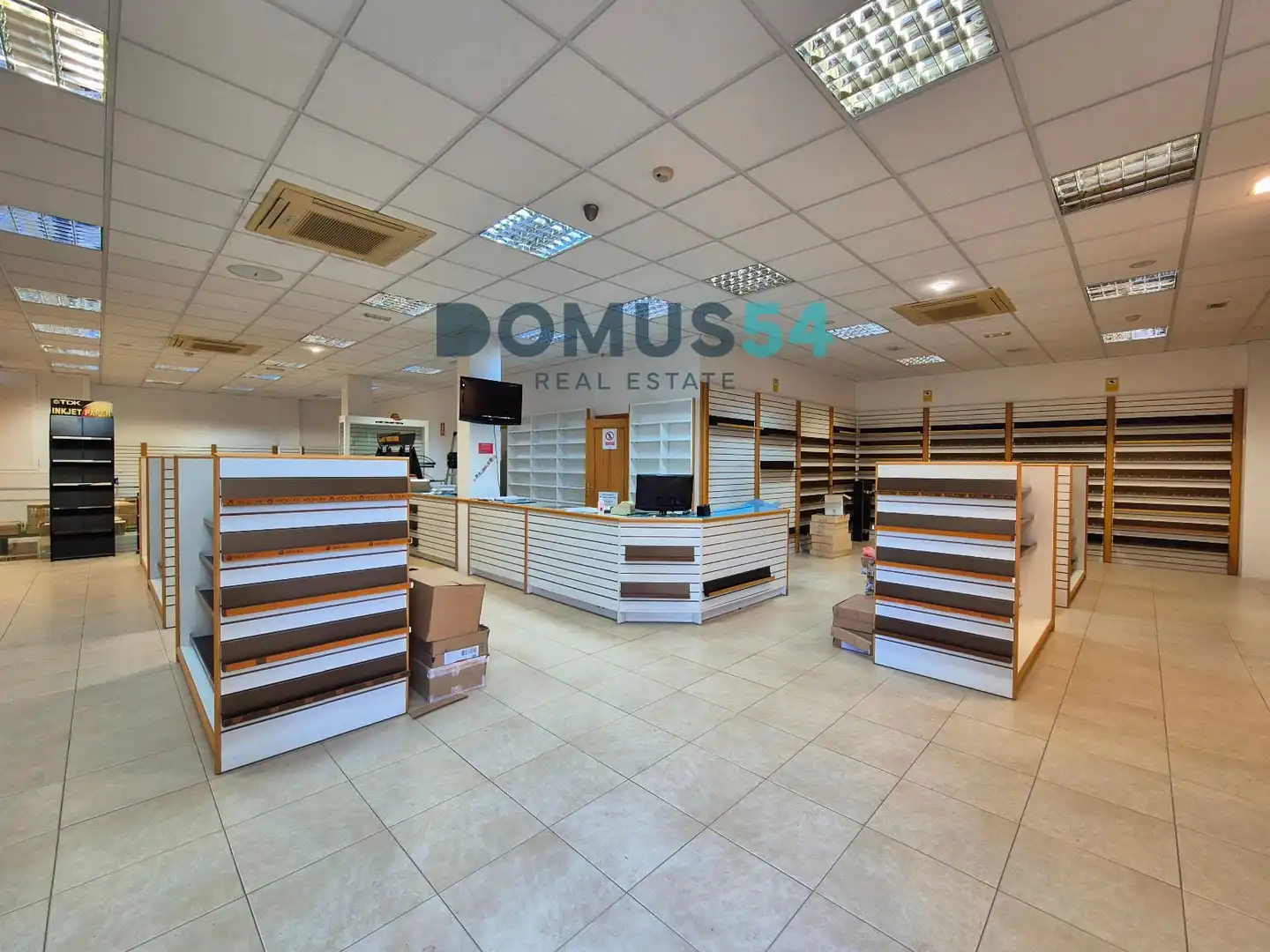 Local comercial en venda a Gran Via de Colom