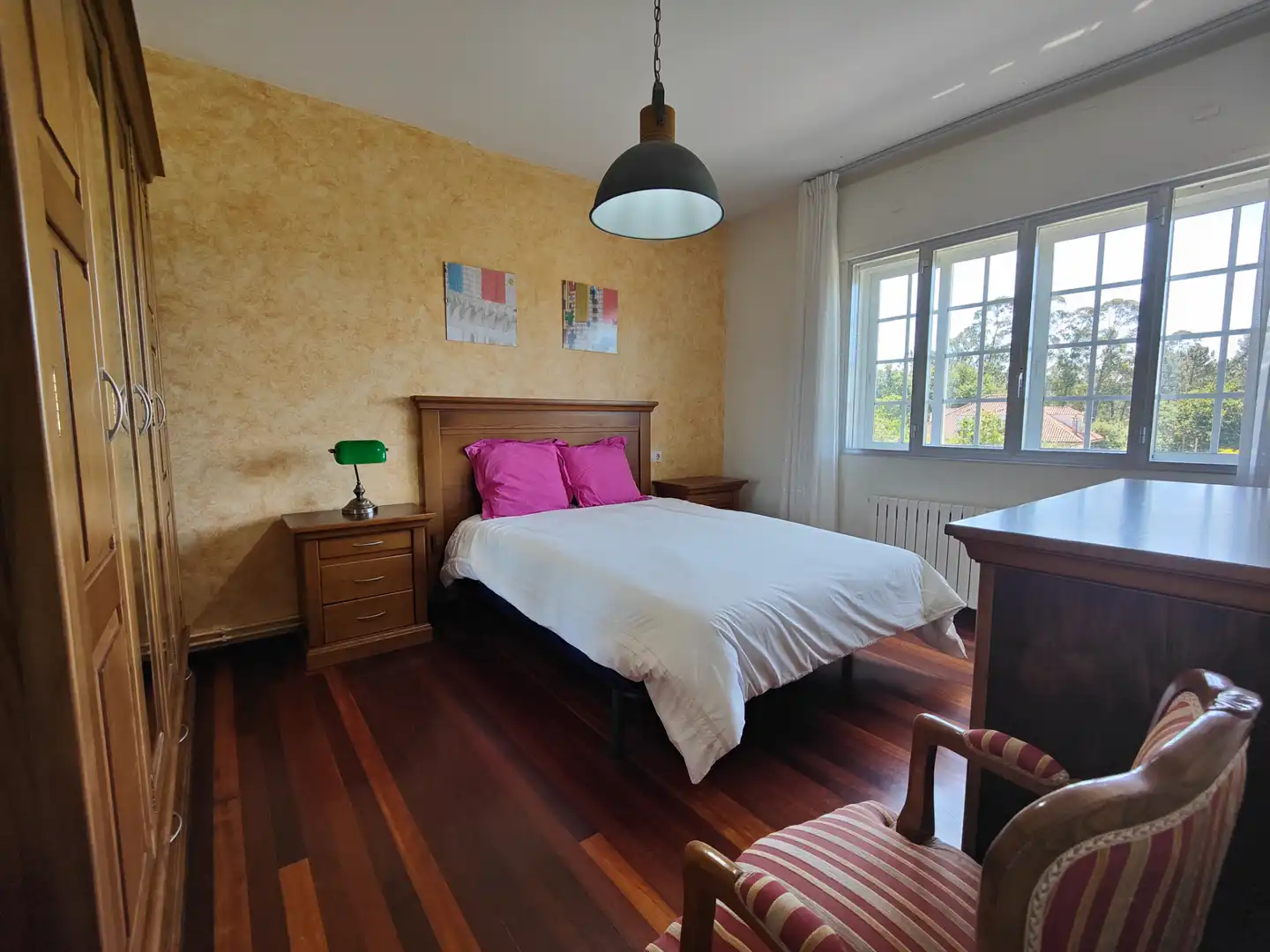 Habitación de Casa o chalet en venta en Rianxo con Calefacción, Jardín privado y Parquet