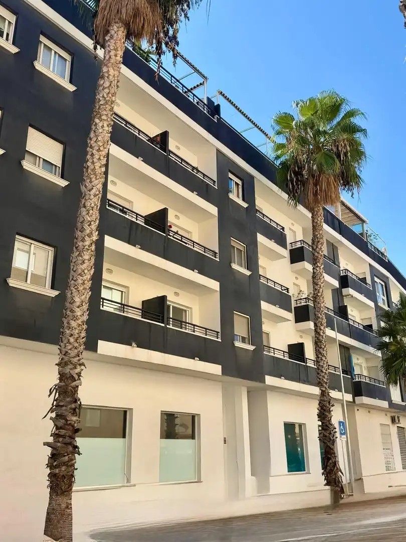 Appartement compact avec terrasse à vendre à Centro Urbano