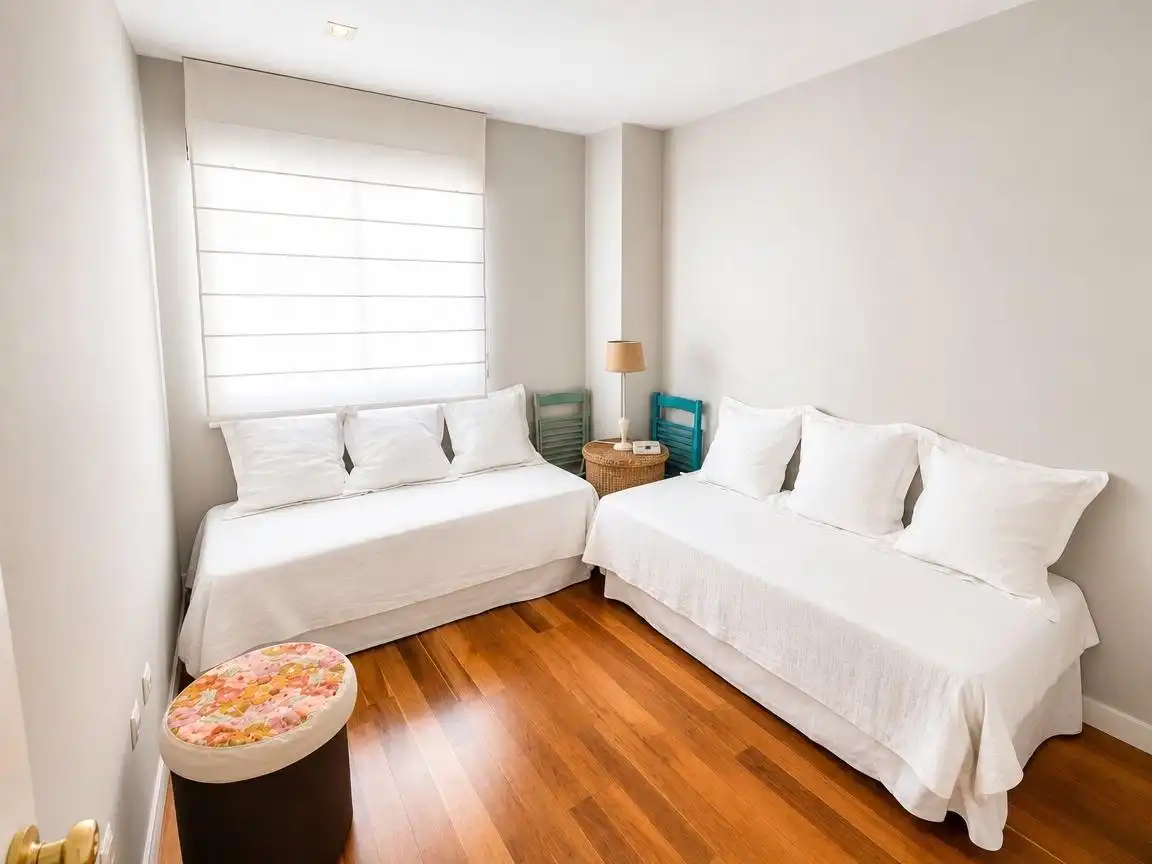 Schlafzimmer von Wohnung zur Miete in Alicante / Alacant mit Parkett und Möbliert