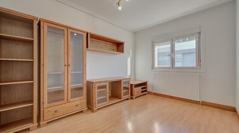 Photo 2 of Flat for sale in Barañain - Avenida Plaza Norte, Barañáin / Barañain, Navarra