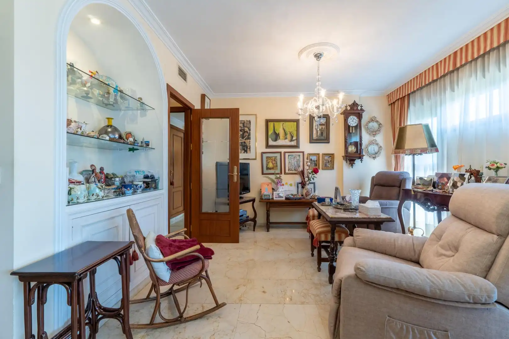Wohnzimmer von Wohnung zum Verkauf in Córdoba mit Klimaanlage, Heizung und Abstellraum