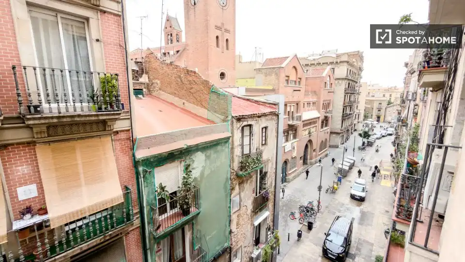 Vista exterior de Piso de alquiler en Barcelona con Aire acondicionado, Calefacción y Amueblado