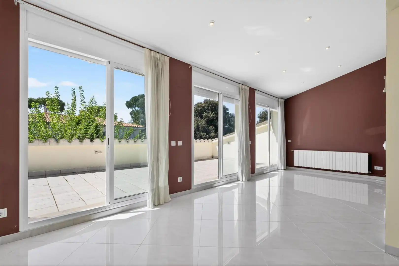 Vista exterior de Casa o chalet en venta en Aiguaviva con Aire acondicionado, Calefacción y Jardín privado