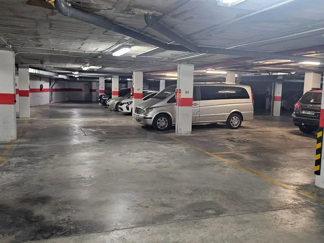 Parking of Garage for rent in El Campello
