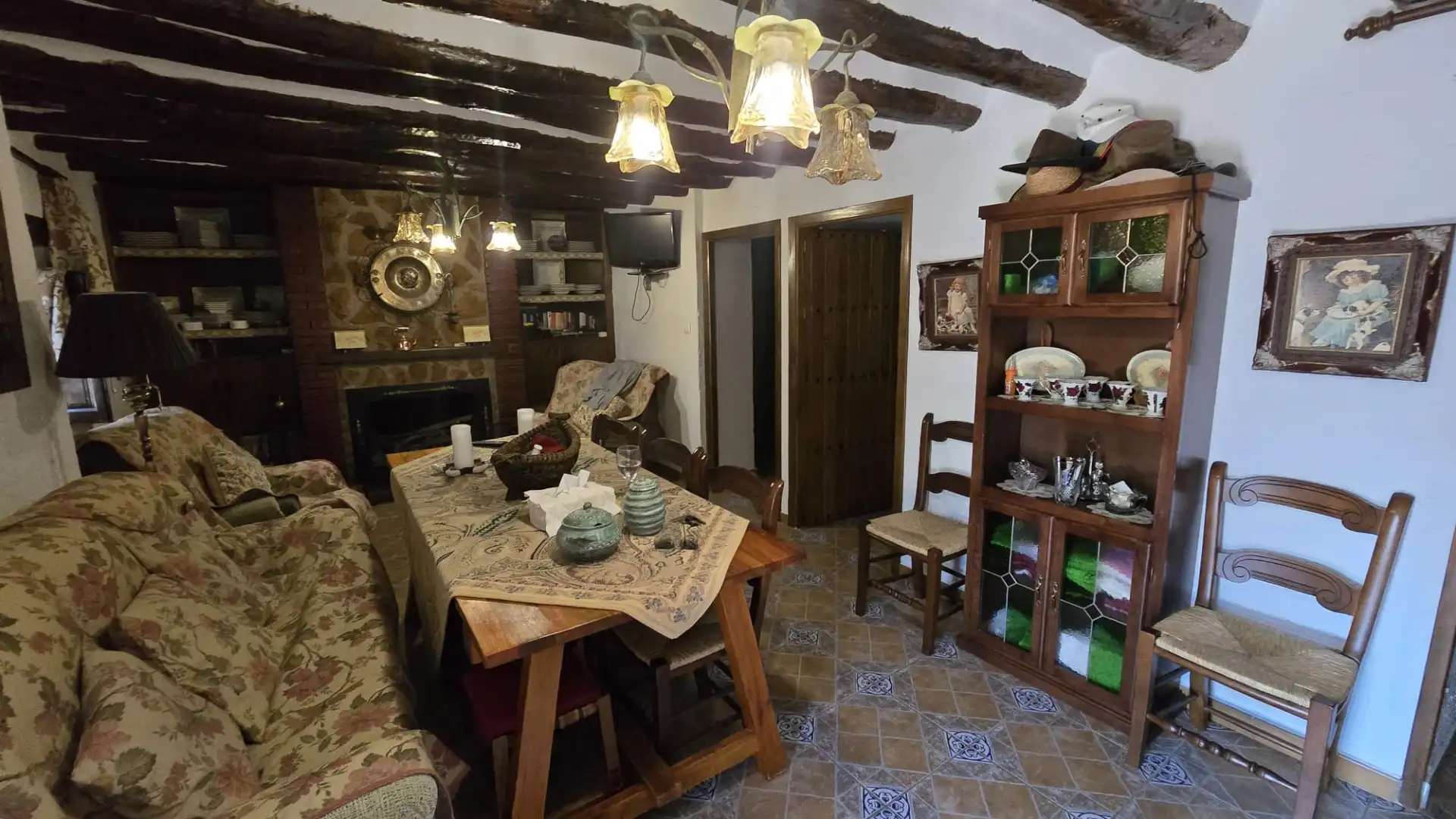 Comedor de Finca rústica en venta en Villanueva del Arzobispo con Calefacción, Trastero y Piscina