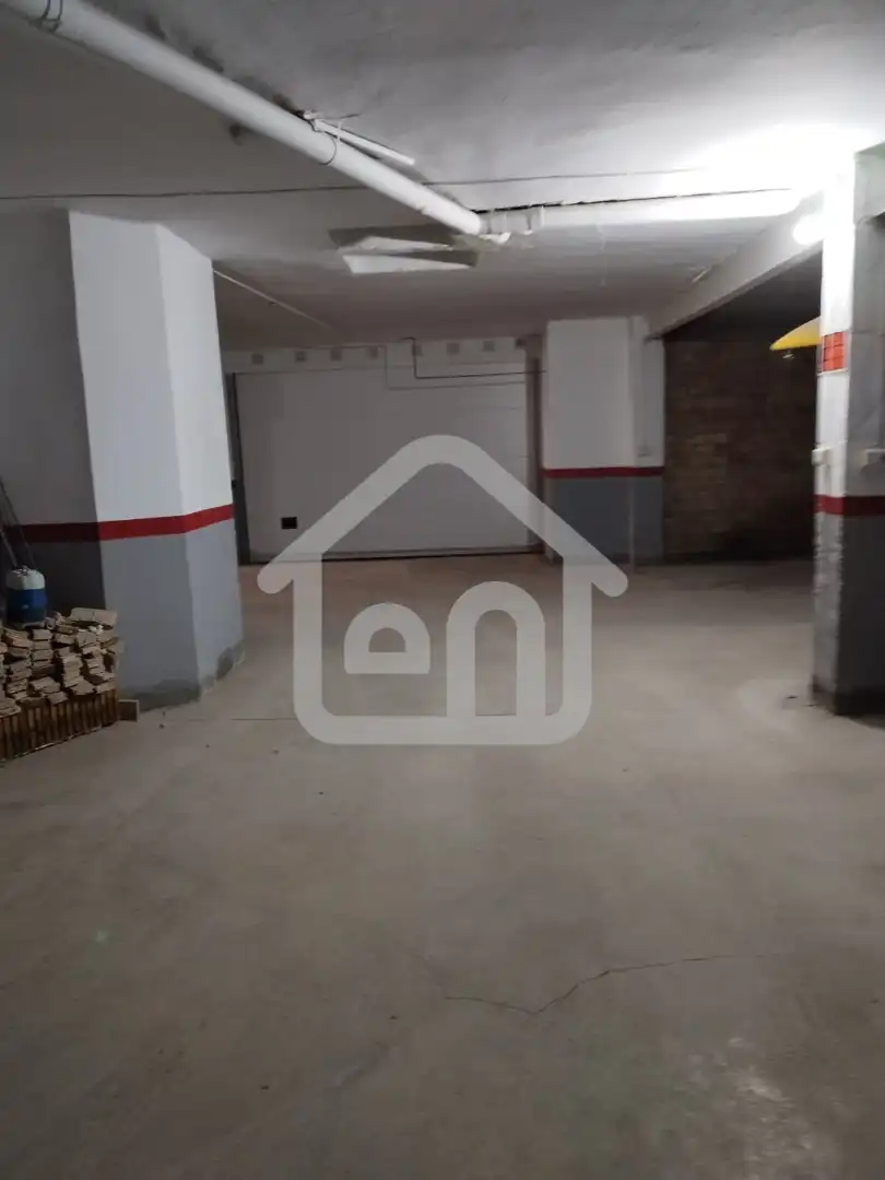 Einzelparkplatz zum Verkauf in Calle del Veterinario Luis Verdú López, imagen 4
