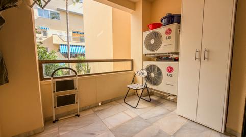 Foto 2 de Pis en venda a Avenida del Carmen, Puerto de Estepona, Málaga