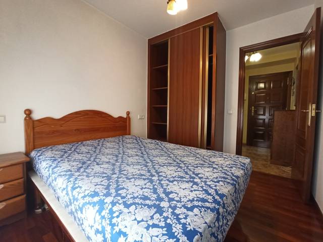 Piso en Venta en Rúa das Santas Mariñas en Castiñeiriño - Cruceiro de Sar