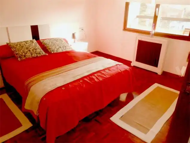 Habitación de Piso de alquiler en Oviedo  con Calefacción, Terraza y Amueblado
