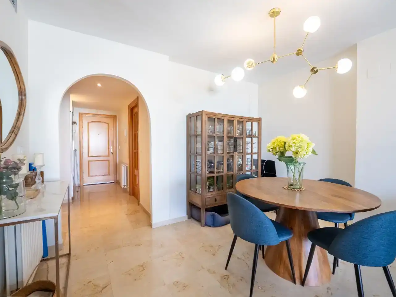 Dining room of Flat for sale in Marbella  with Air Conditioner, Swimming Pool and Balcony