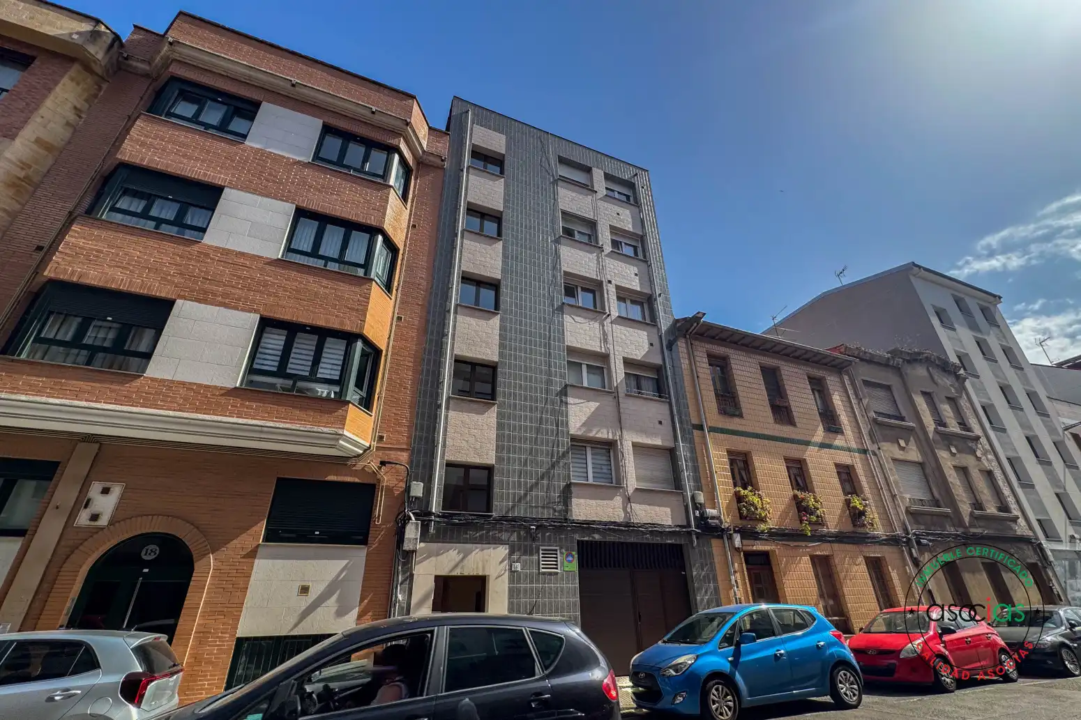 Außenansicht von Wohnung zum Verkauf in Gijón  mit Heizung